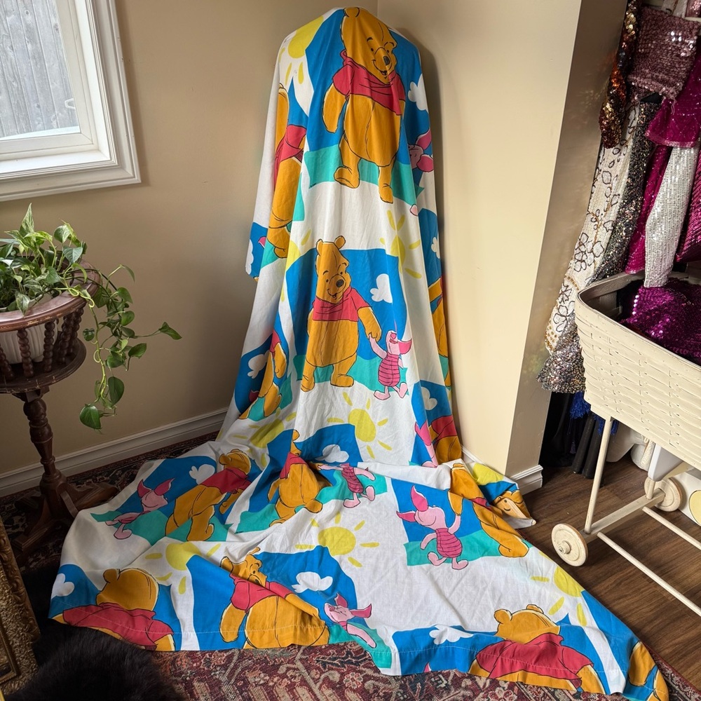 Vibrant Winnie the Pooh‎ Flat Sheet